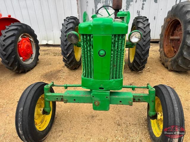 Image of John Deere 420 equipment image 3