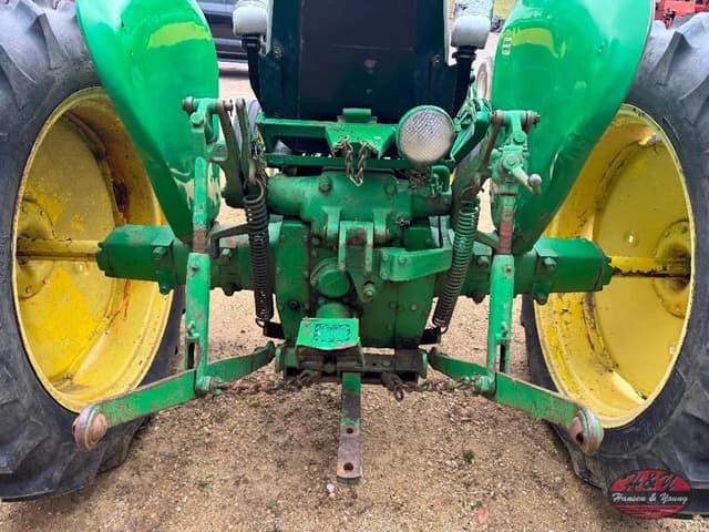 Image of John Deere 420 equipment image 4