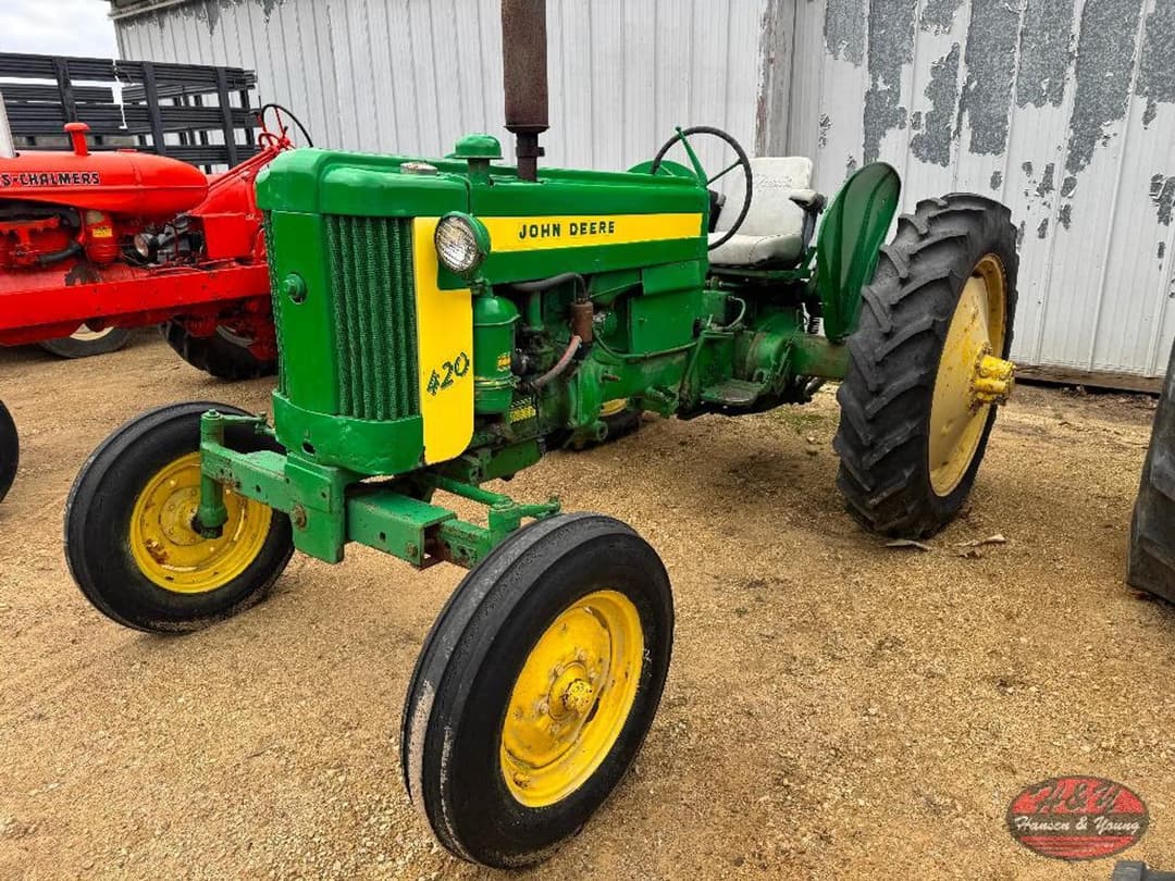 Image of John Deere 420 Primary image