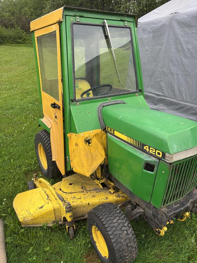 Image of John Deere 420 equipment image 1