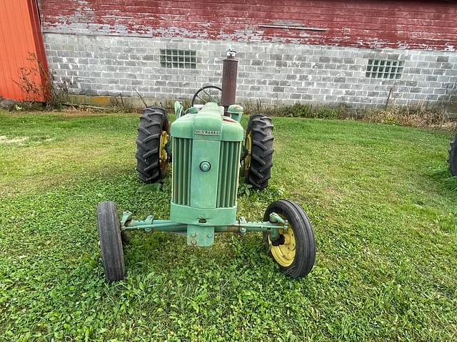 Image of John Deere 420 equipment image 1