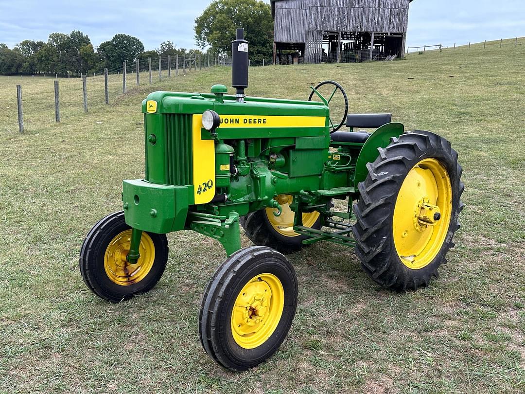 Image of John Deere 420 Primary image