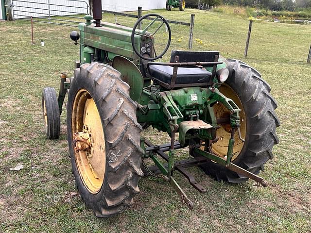 Image of John Deere 420 equipment image 3