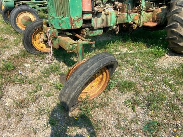 Image of John Deere 420 equipment image 1
