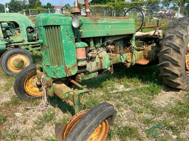 Image of John Deere 420 equipment image 2