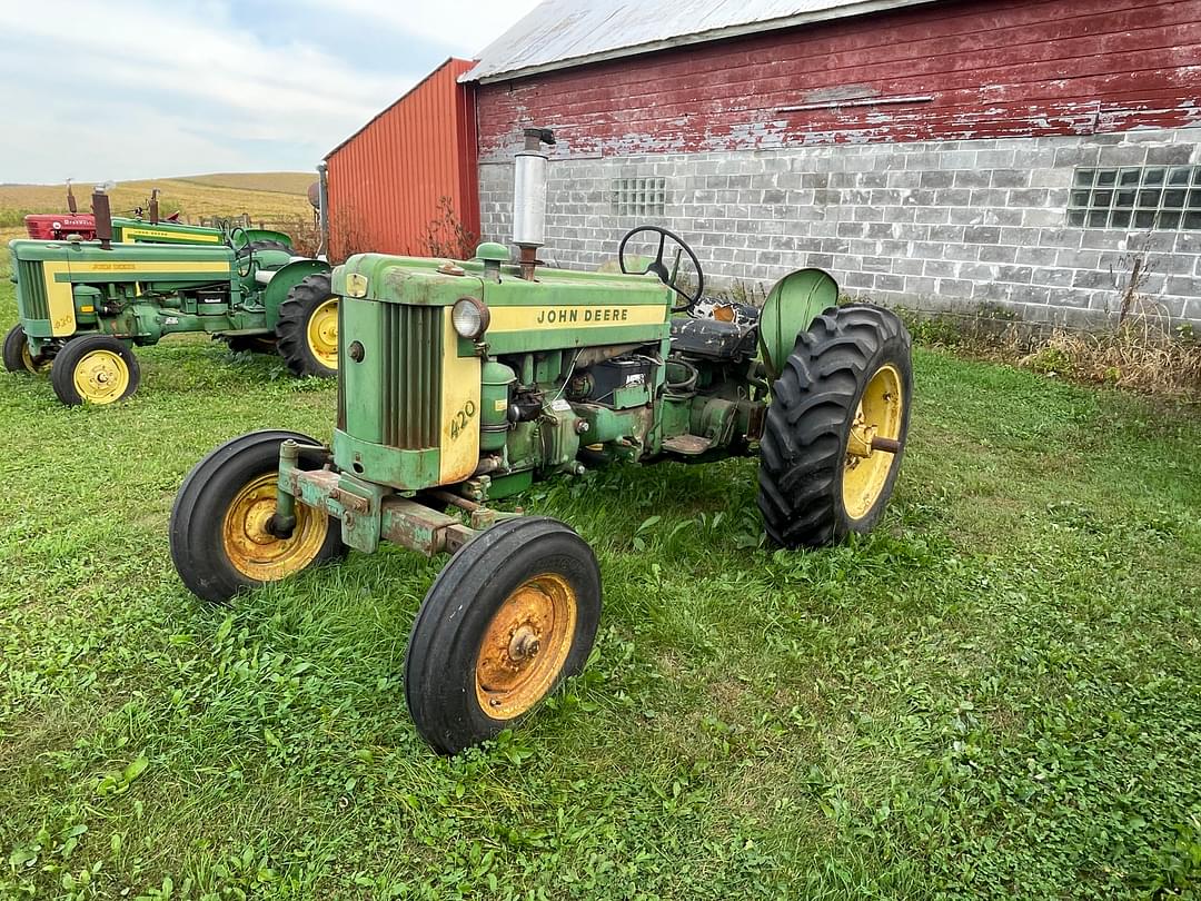 Image of John Deere 420 Primary image