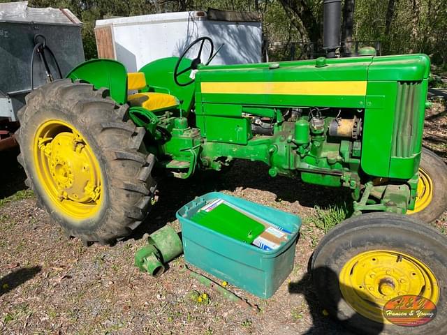 Image of John Deere 420W equipment image 3