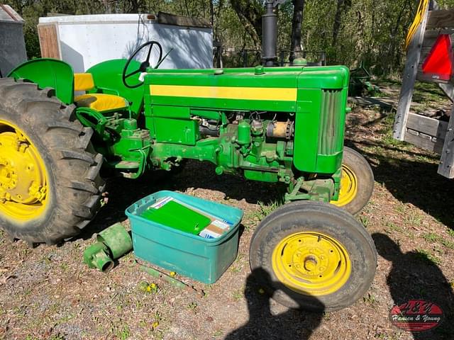 Image of John Deere 420W equipment image 1
