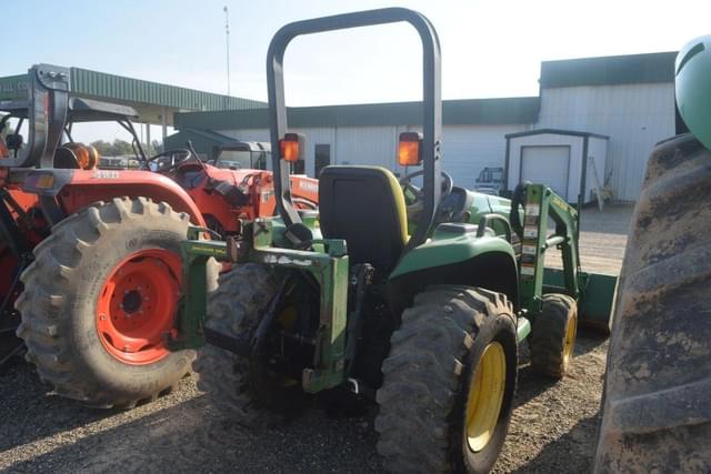 Image of John Deere 4200 equipment image 2