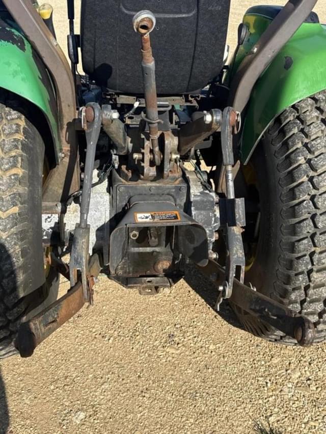 Image of John Deere 4200 equipment image 2