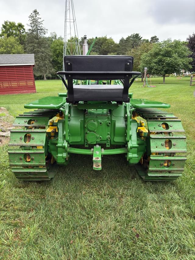 Image of John Deere 420C equipment image 2