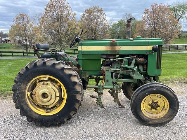 Image of John Deere 420 equipment image 1