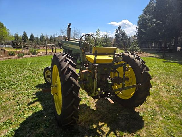 Image of John Deere 420 equipment image 3