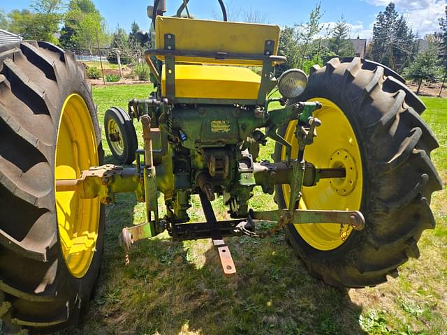 Image of John Deere 420 equipment image 4