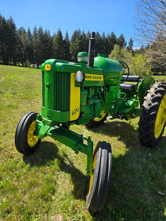 Image of John Deere 420 equipment image 3