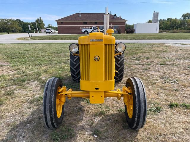 Image of John Deere 420 equipment image 3