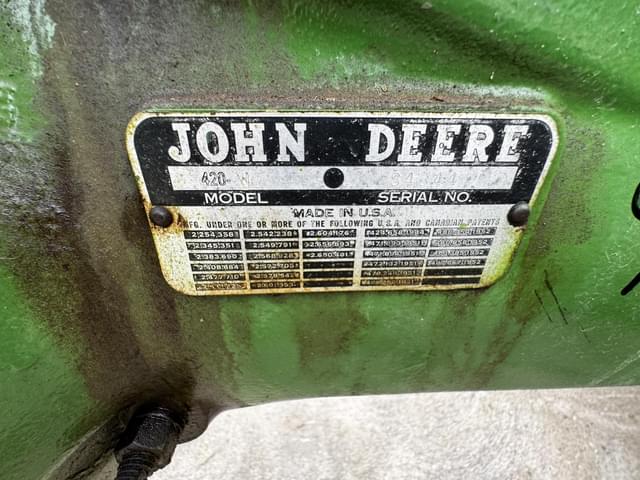 Image of John Deere 420W equipment image 2