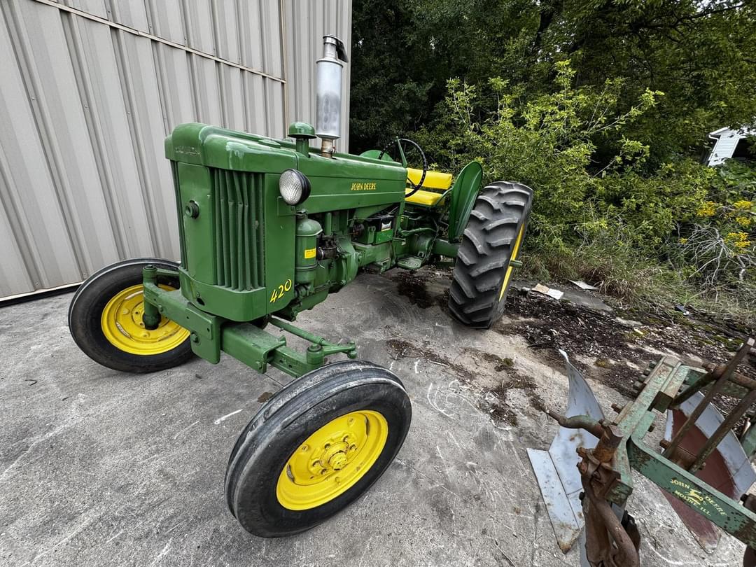 Image of John Deere 420W Primary image