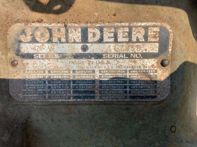 Image of John Deere 420W equipment image 4