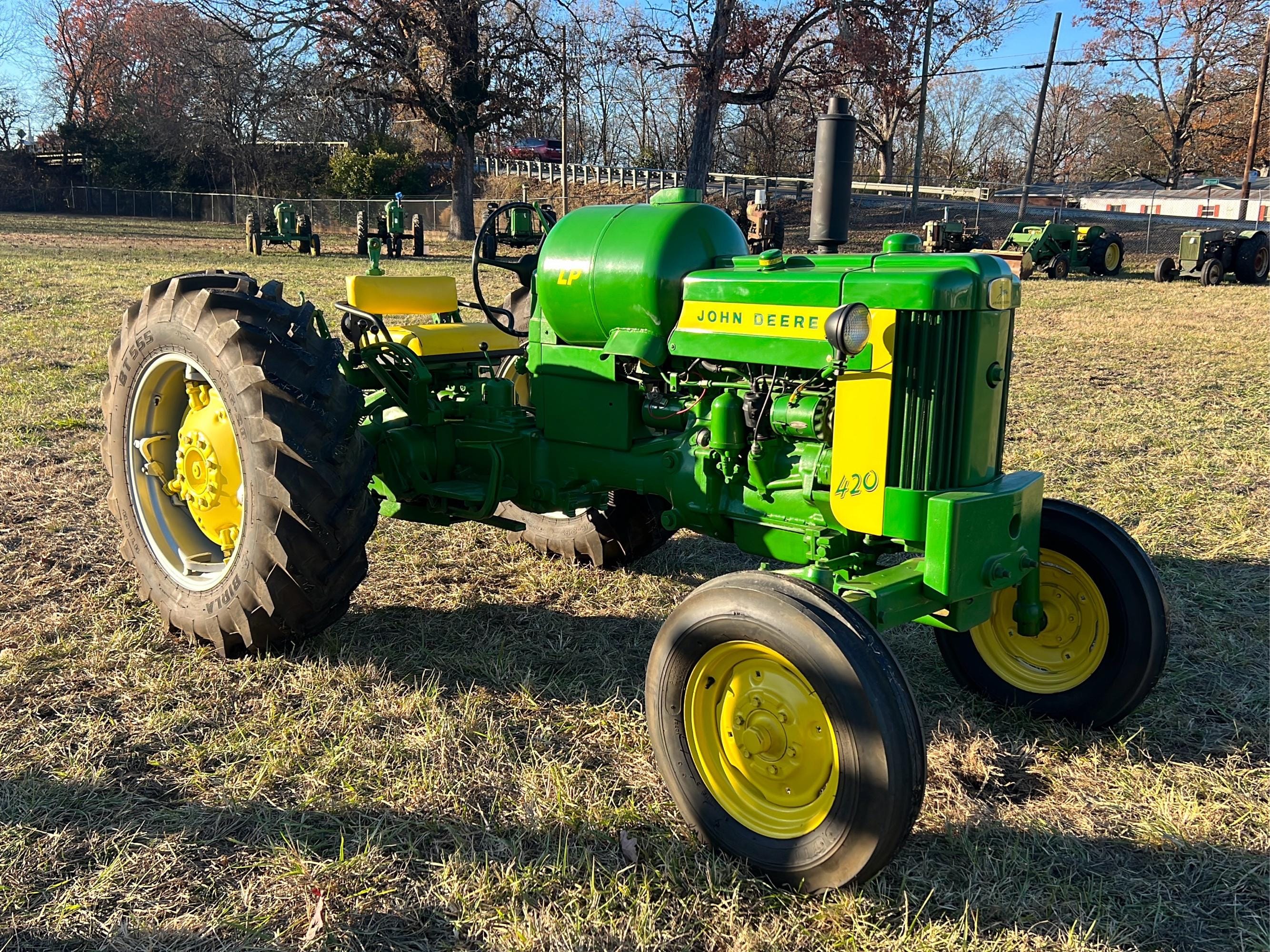 Main image John Deere 420W