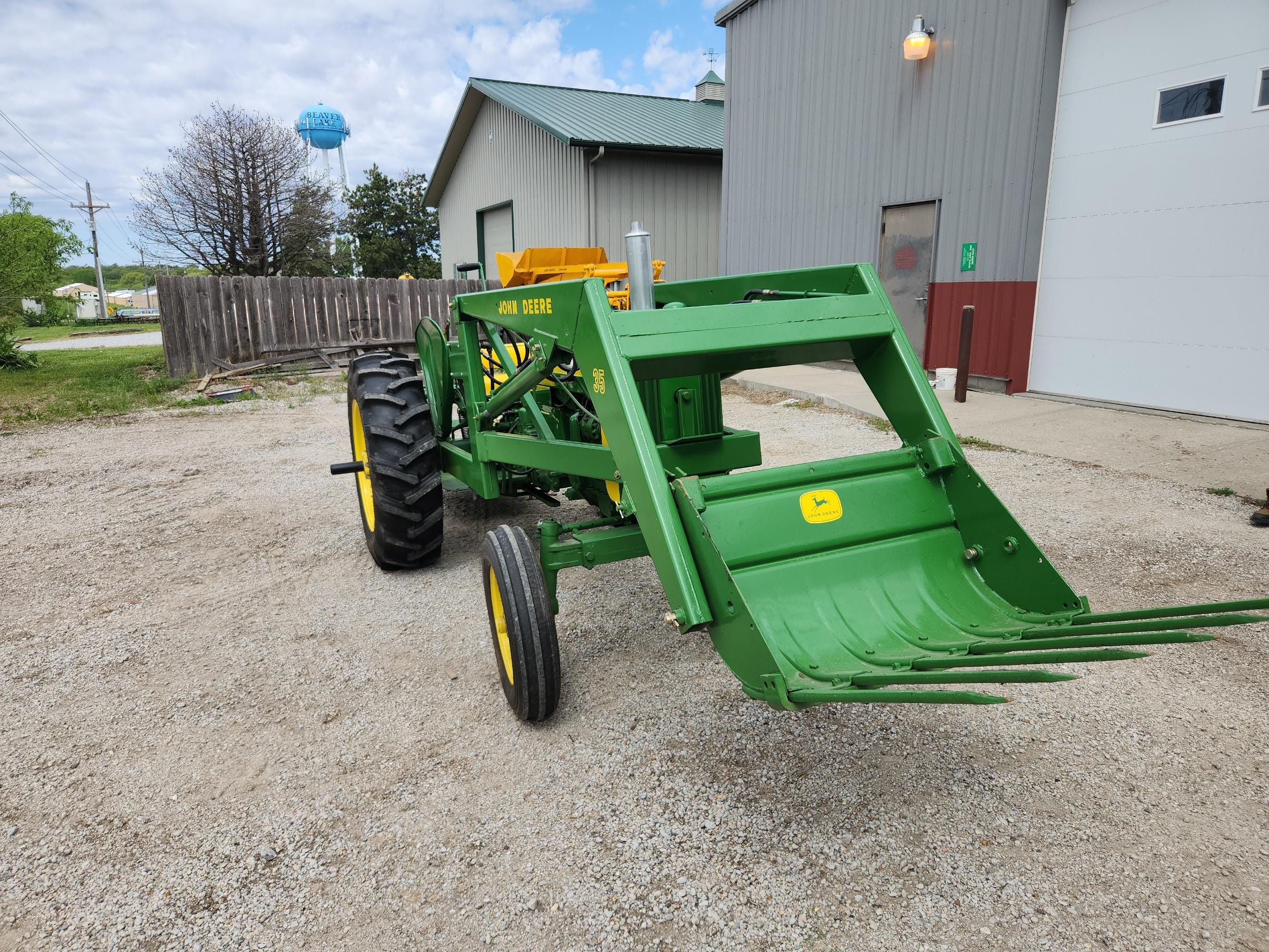 Main image John Deere 420