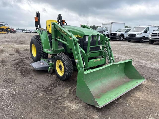 Image of John Deere 4210 equipment image 3
