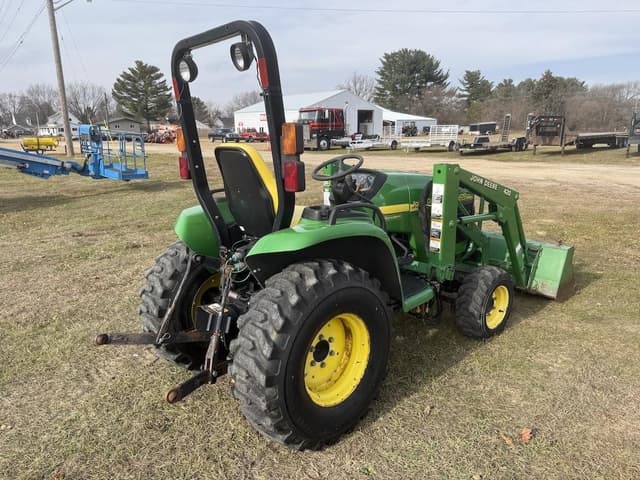 Image of John Deere 4210 equipment image 3