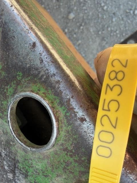 Image of John Deere 4230 equipment image 1