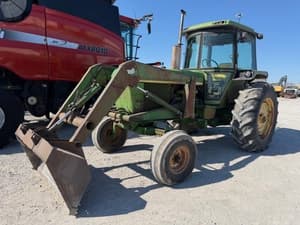 John Deere 4230 Image