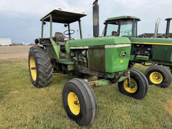 Main image John Deere 4230