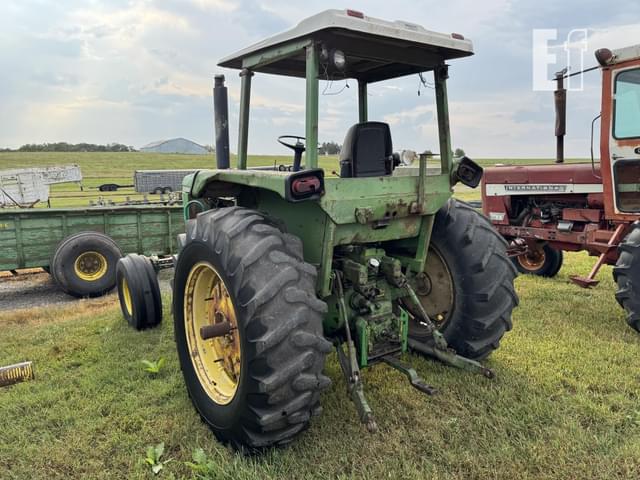 Image of John Deere 4230 equipment image 2