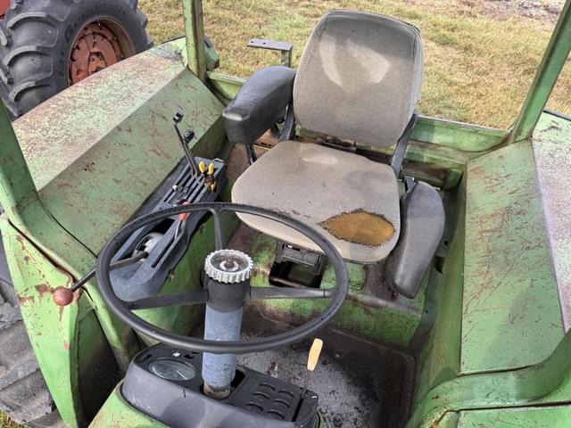 Image of John Deere 4230 equipment image 4