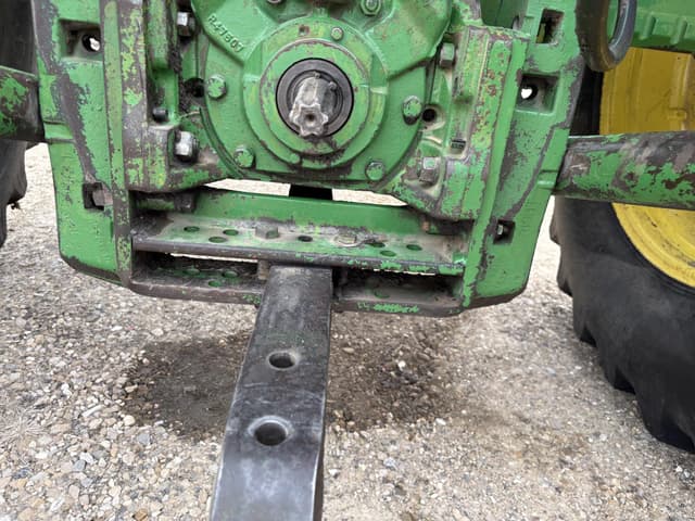 Image of John Deere 4230 equipment image 4