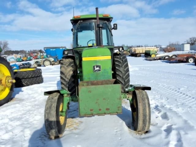 Image of John Deere 4230 equipment image 2