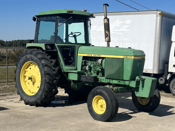 Main image John Deere 4230