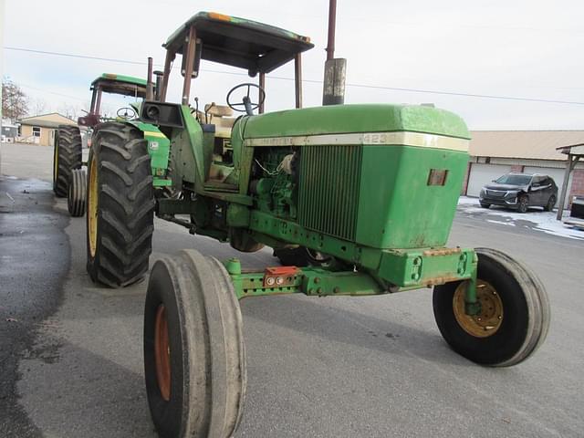 Image of John Deere 4230 equipment image 3