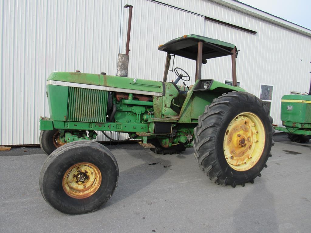 Image of John Deere 4230 Primary image