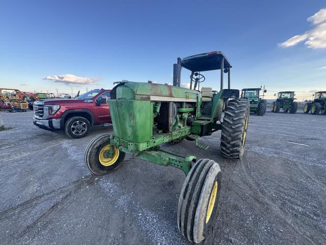 Image of John Deere 4230 equipment image 1