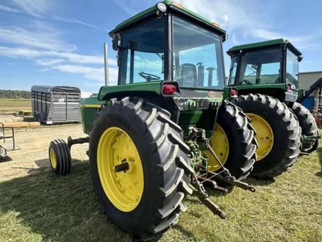 Image of John Deere 4230 equipment image 3