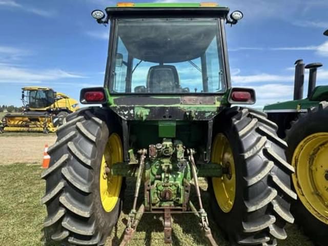 Image of John Deere 4230 equipment image 4