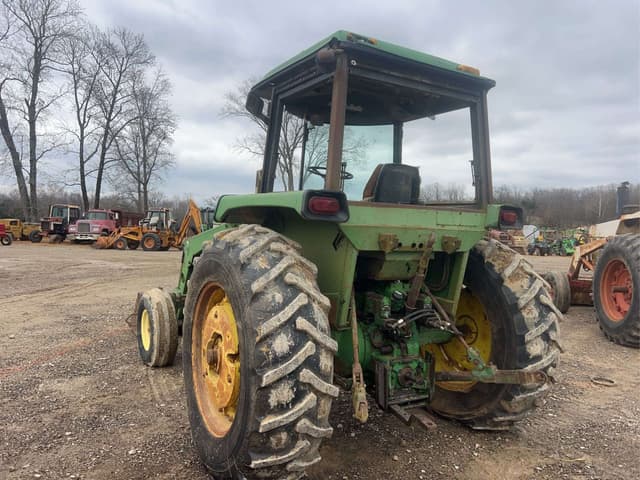 Image of John Deere 4230 equipment image 1