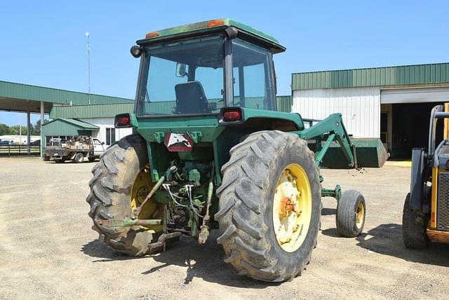 Image of John Deere 4230 equipment image 2