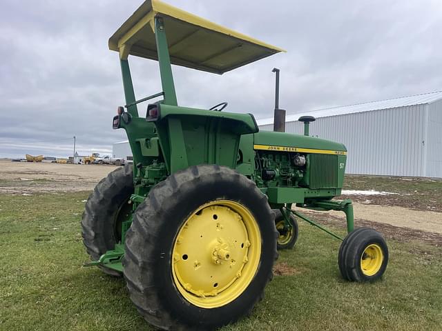 Image of John Deere 4230 equipment image 2