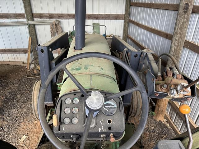 Image of John Deere 4240 equipment image 3