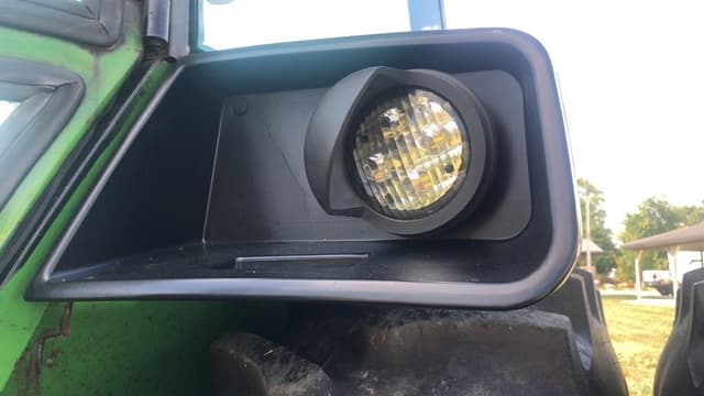 Image of John Deere 4230 equipment image 3