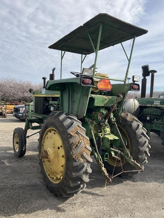 Image of John Deere 4230 equipment image 3