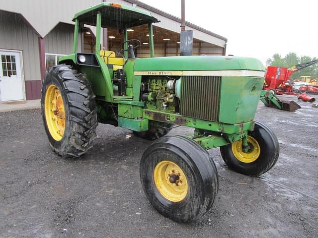 Image of John Deere 4230 equipment image 3