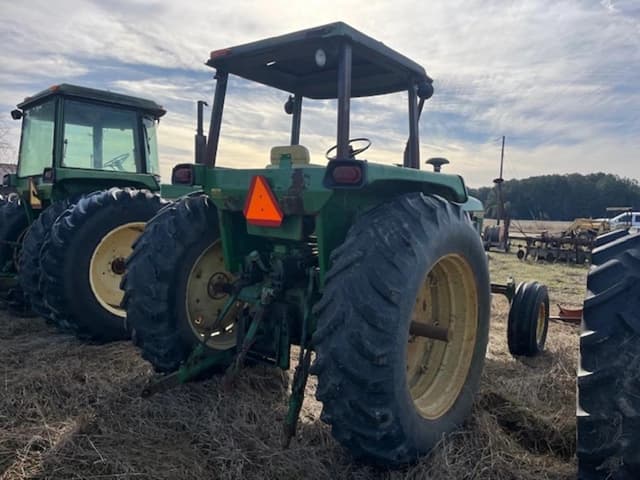 Image of John Deere 4230 equipment image 2
