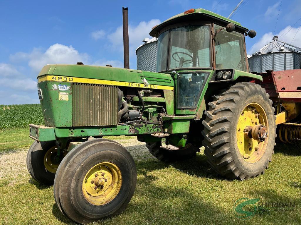 Image of John Deere 4230 Primary image