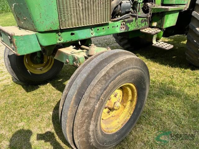 Image of John Deere 4230 equipment image 2